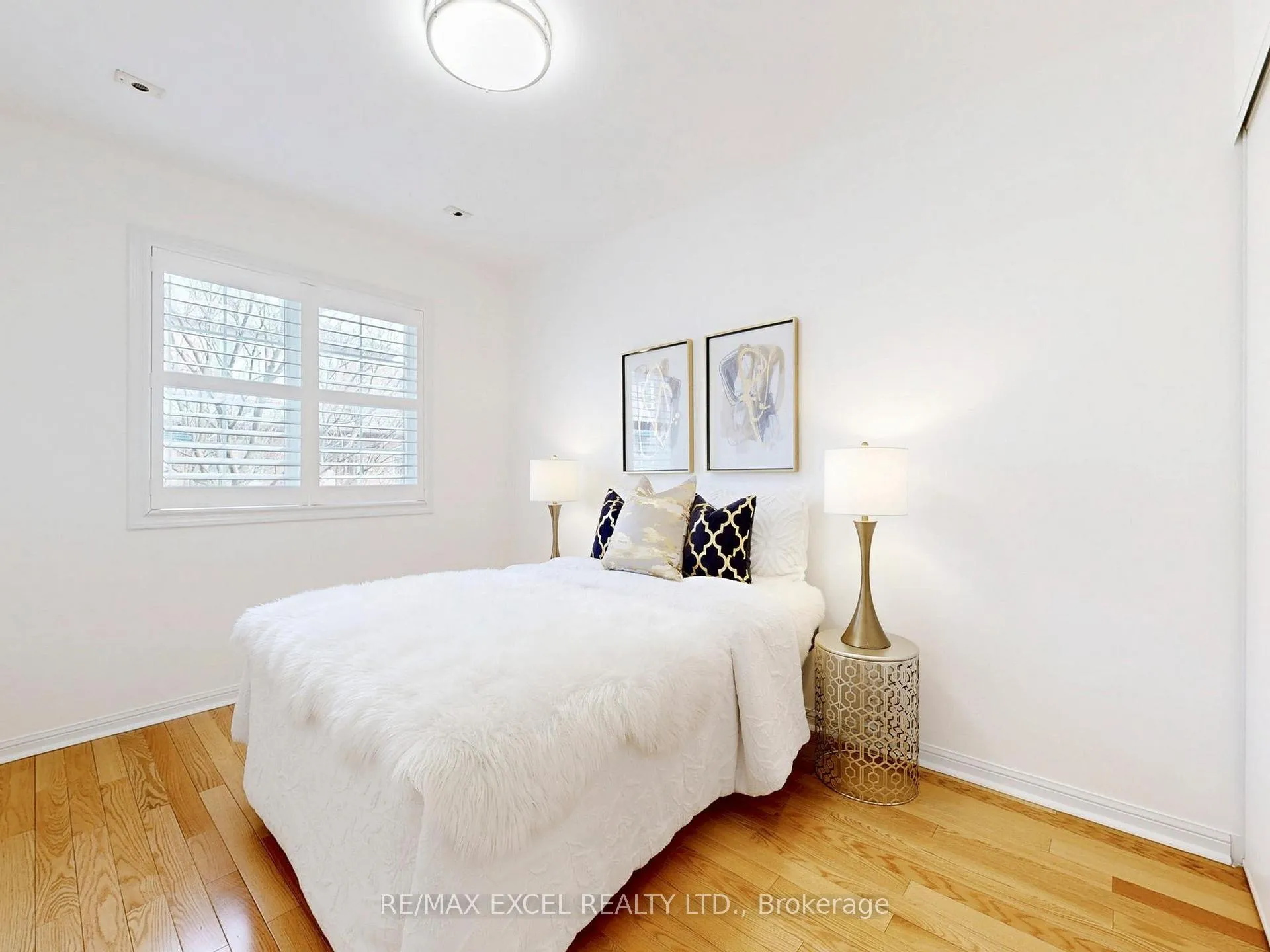 Photo 24 of Unit 6, 16 St Moritz Way, Markham, Unionville — HOMEH