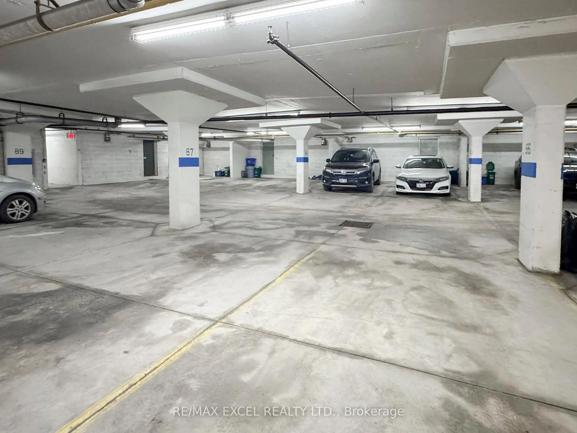 Photo 34 of Unit 6, 16 St Moritz Way, Markham, Unionville — HOMEH