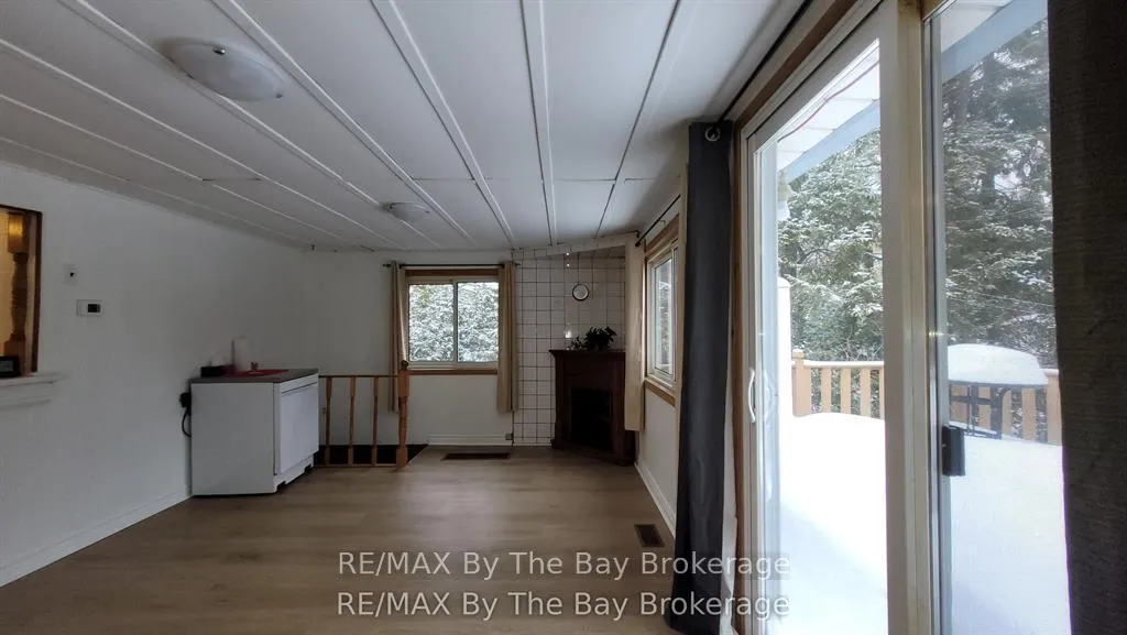Photo 7 of 35 47th Street N, Wasaga Beach — HOMEH