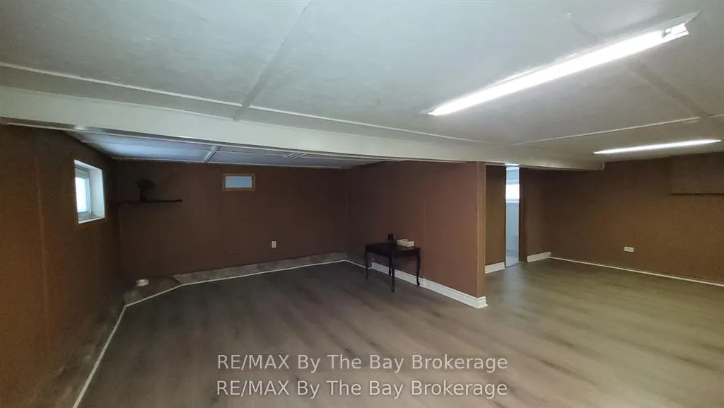 Photo 21 of 35 47th Street N, Wasaga Beach — HOMEH