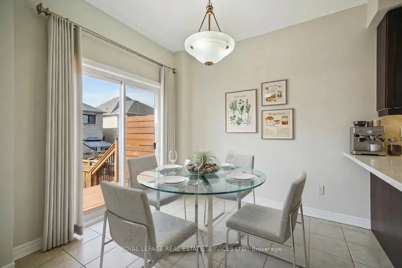 Photo 13 of 48 Manordale Crescent, Vaughan, Vellore Village — HOMEH