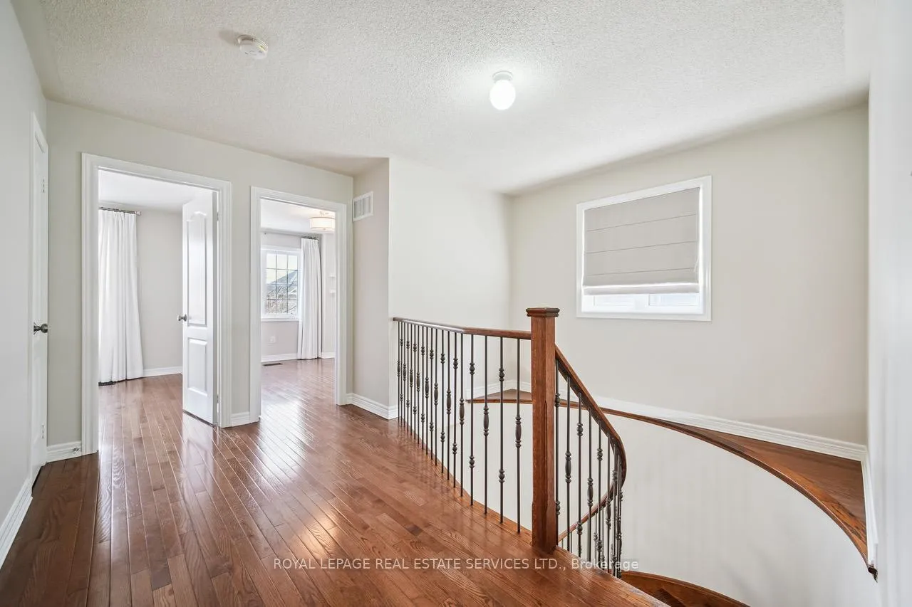 Photo 15 of 48 Manordale Crescent, Vaughan, Vellore Village — HOMEH