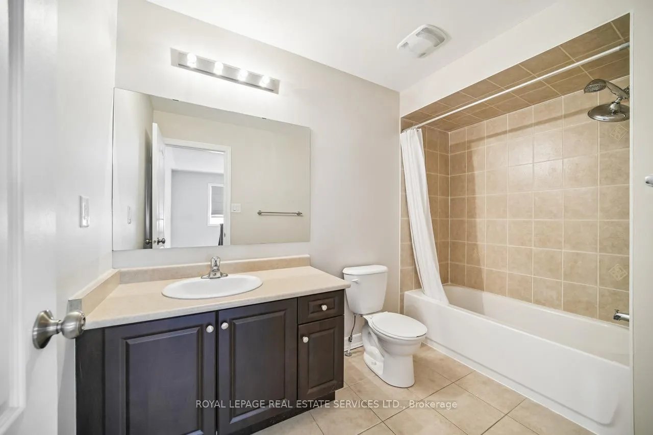 Photo 24 of 48 Manordale Crescent, Vaughan, Vellore Village — HOMEH