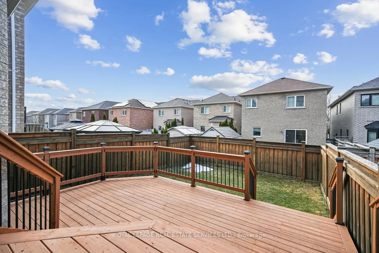 Photo 26 of 48 Manordale Crescent, Vaughan, Vellore Village — HOMEH