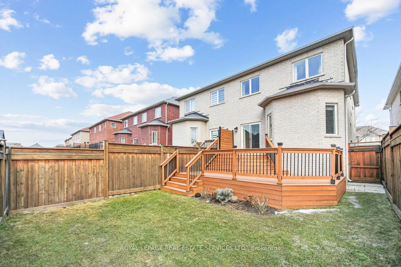 Photo 29 of 48 Manordale Crescent, Vaughan, Vellore Village — HOMEH