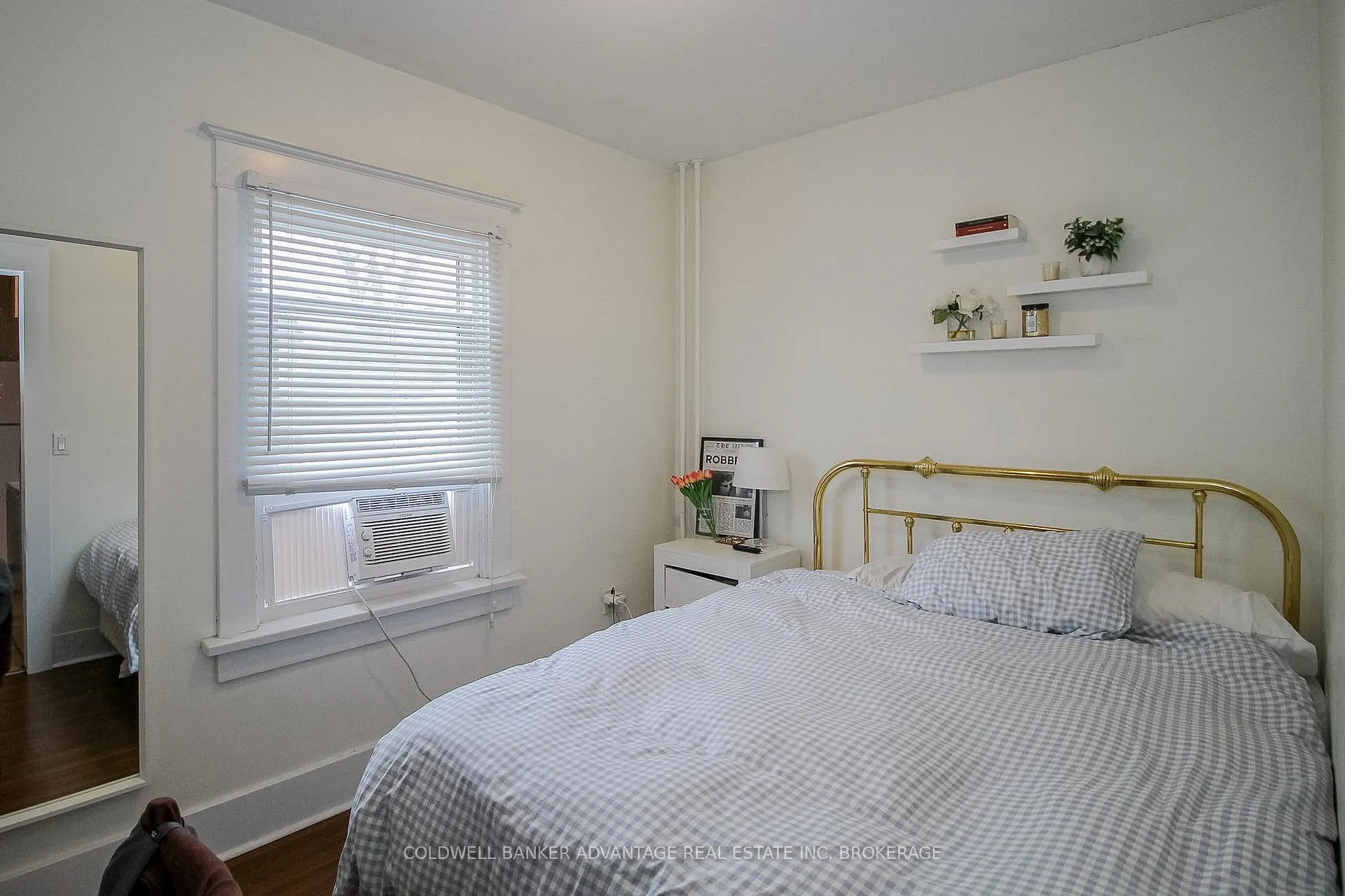 Photo 44 of 86 Adelaide Street, Port Colborne, Sugarloaf — HOMEH