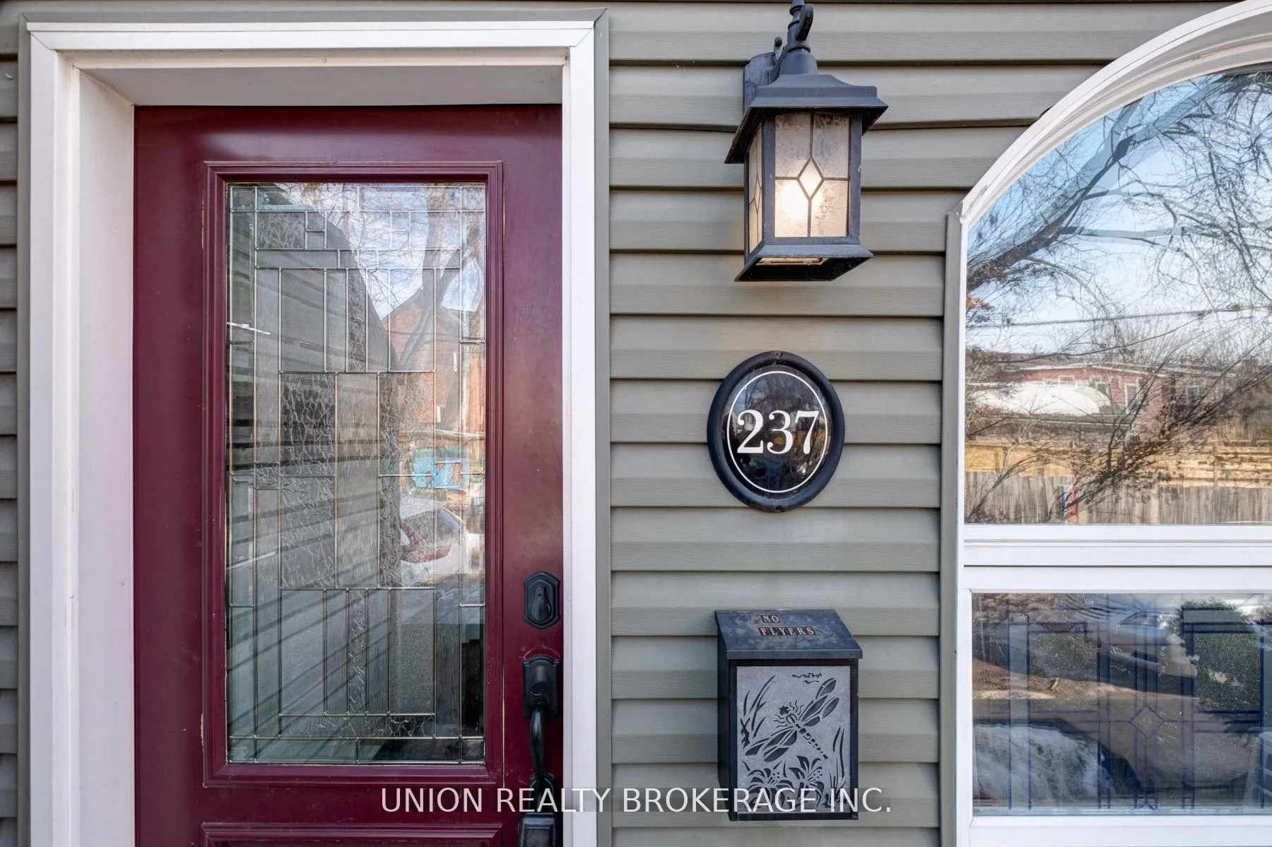 Photo 2 of 237 Craven Road, Toronto, Greenwood-Coxwell — HOMEH