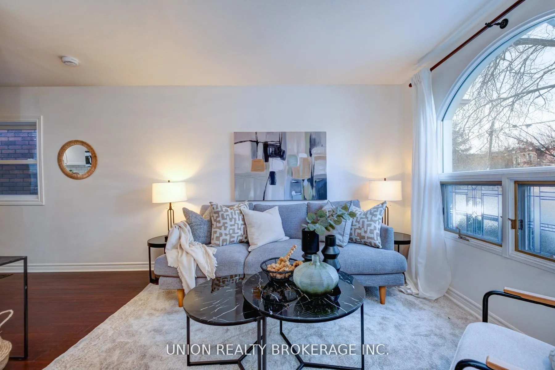 Photo 4 of 237 Craven Road, Toronto, Greenwood-Coxwell — HOMEH