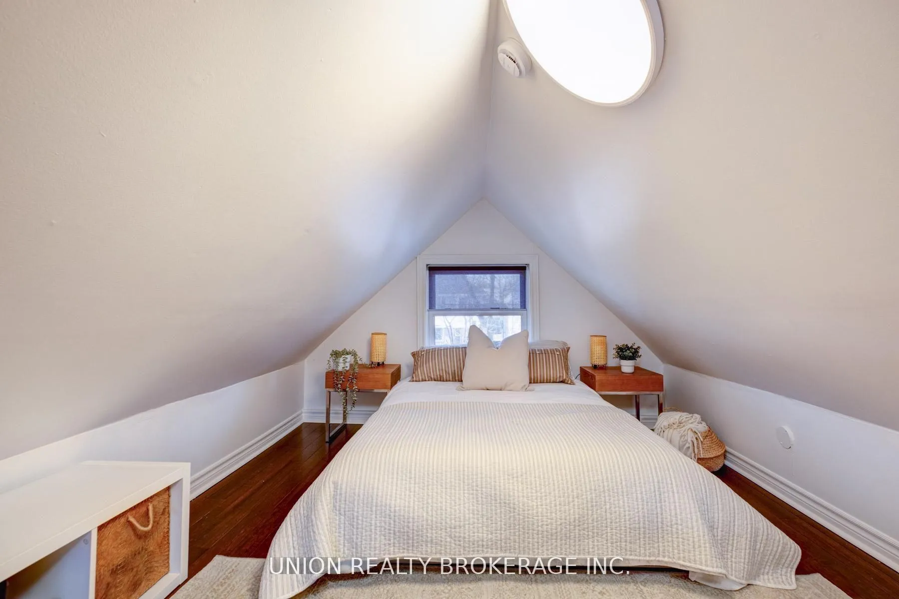 Photo 21 of 237 Craven Road, Toronto, Greenwood-Coxwell — HOMEH