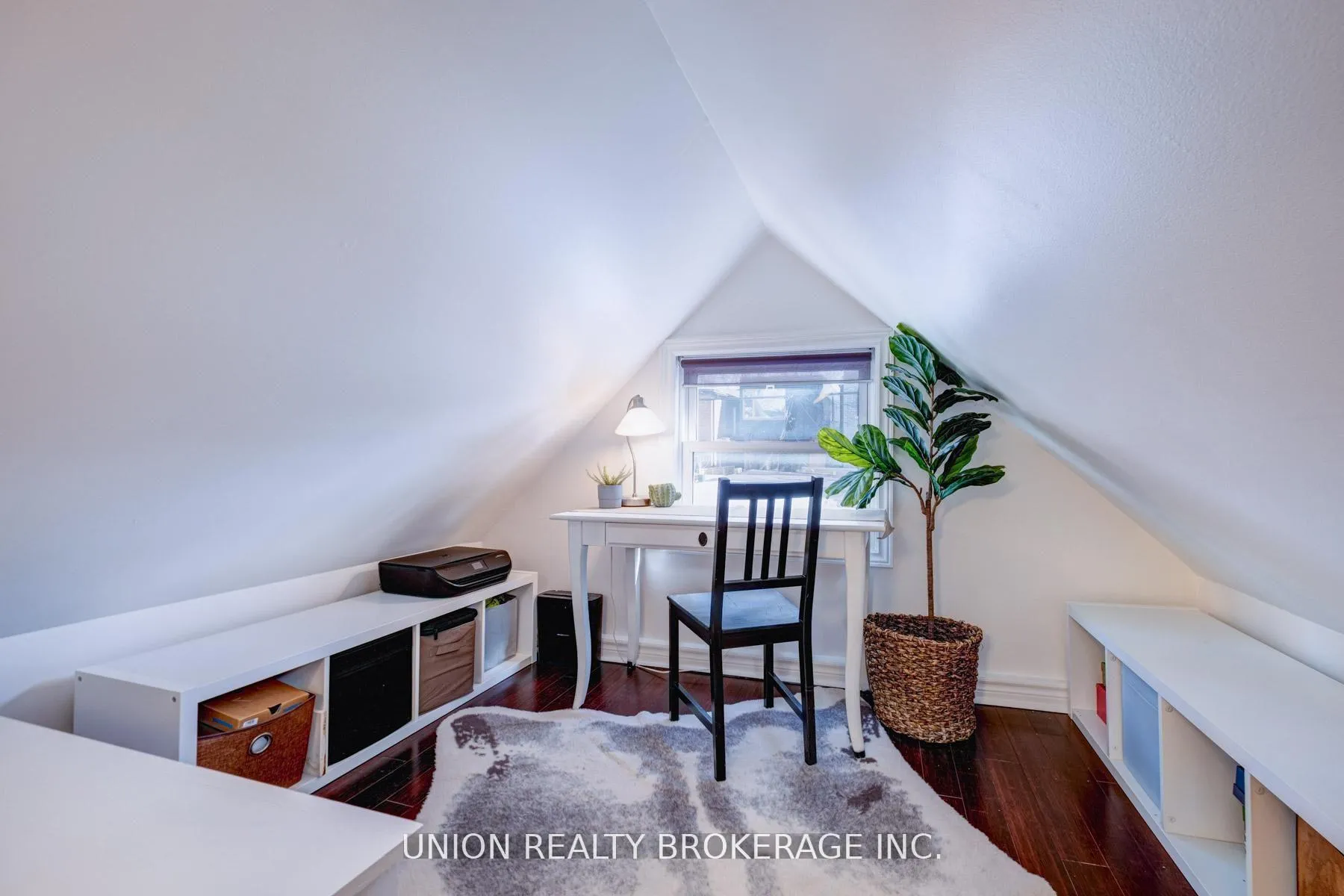Photo 22 of 237 Craven Road, Toronto, Greenwood-Coxwell — HOMEH