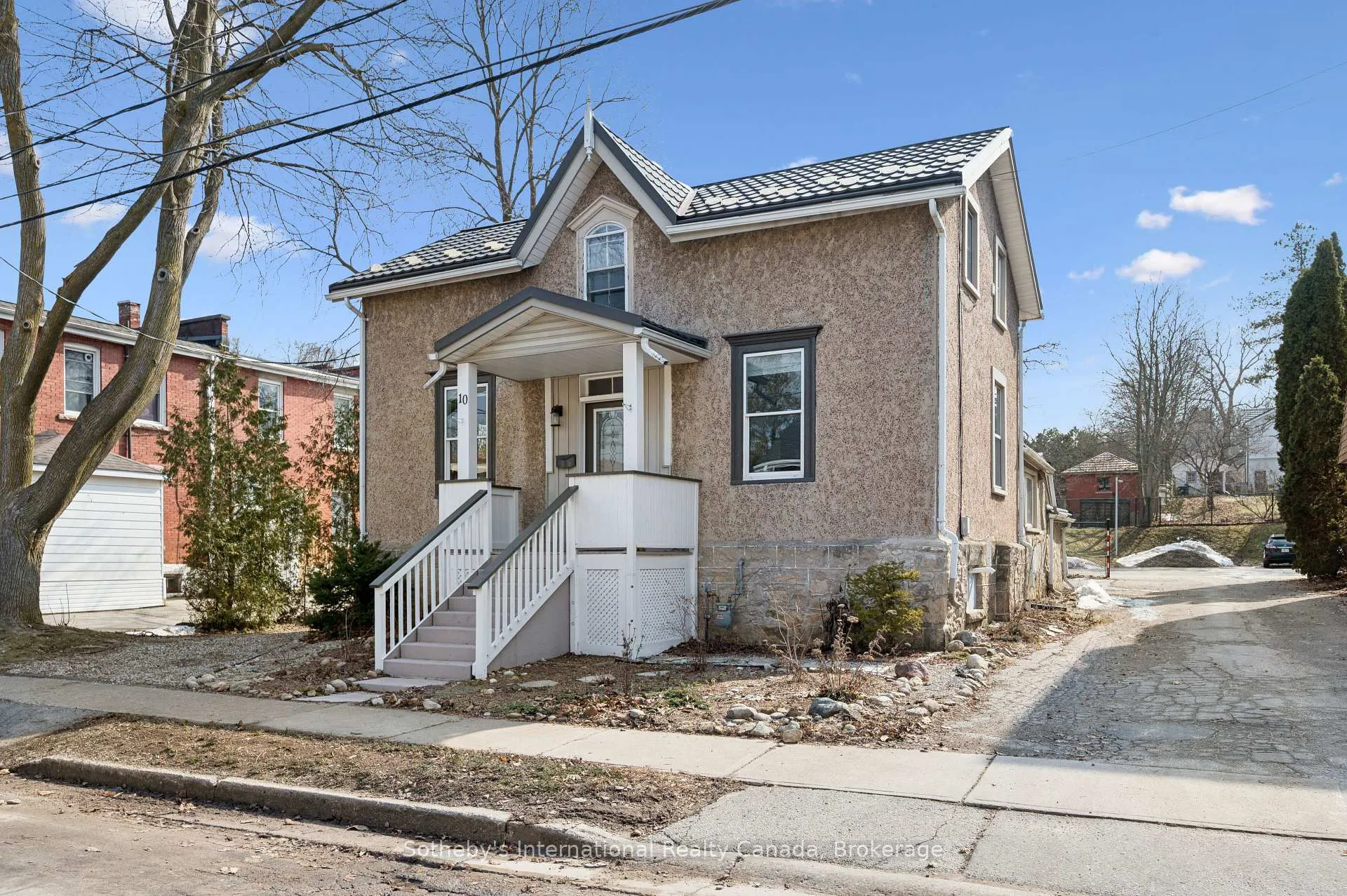 Photo 4 of 10 James Street W, Guelph, Dovercliffe Park/Old University — HOMEH