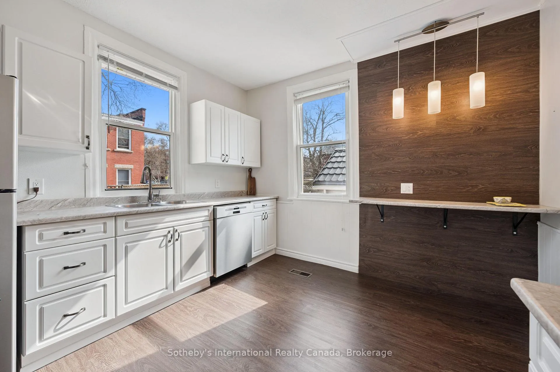 Photo 12 of 10 James Street W, Guelph, Dovercliffe Park/Old University — HOMEH
