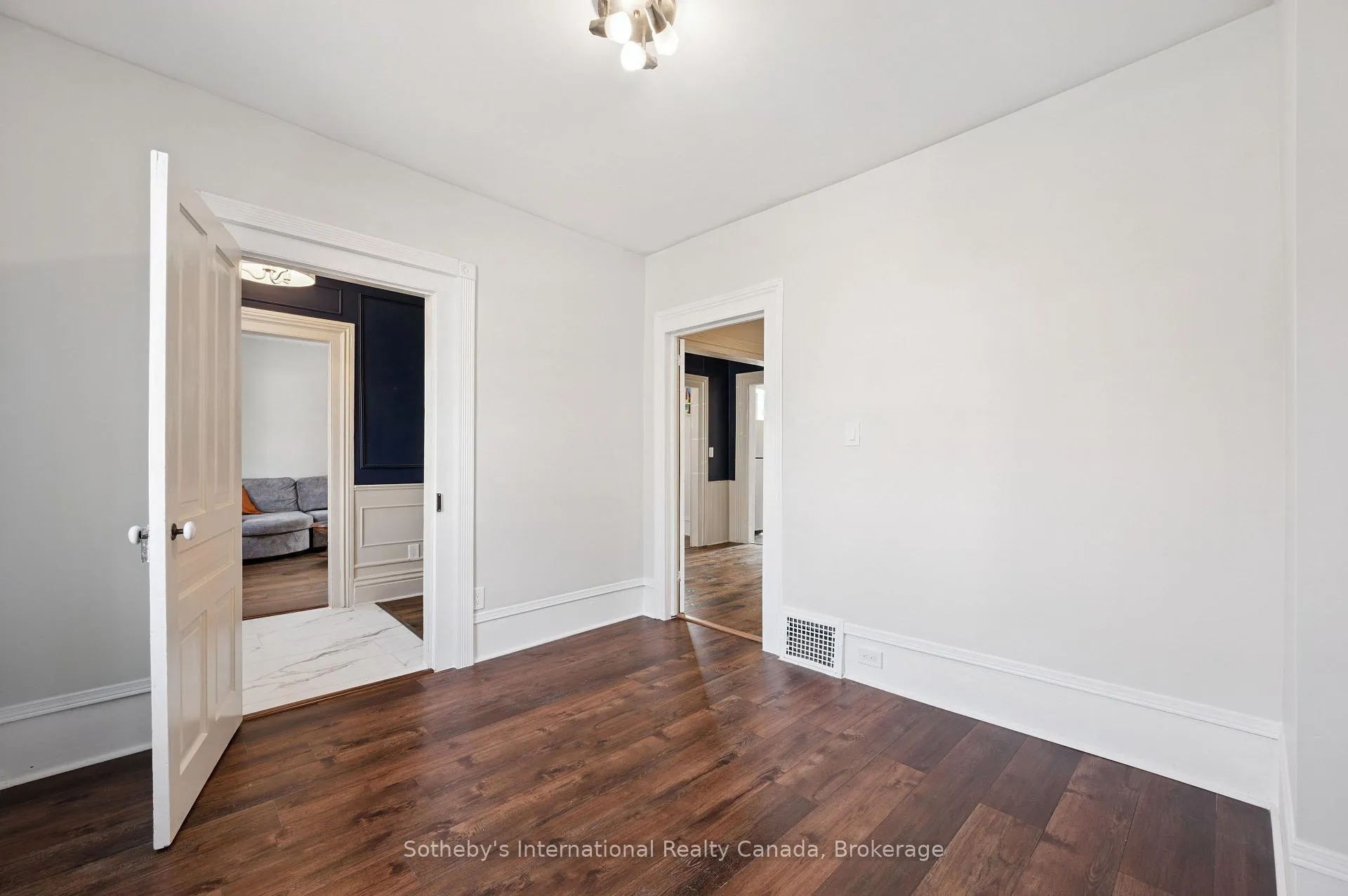 Photo 18 of 10 James Street W, Guelph, Dovercliffe Park/Old University — HOMEH