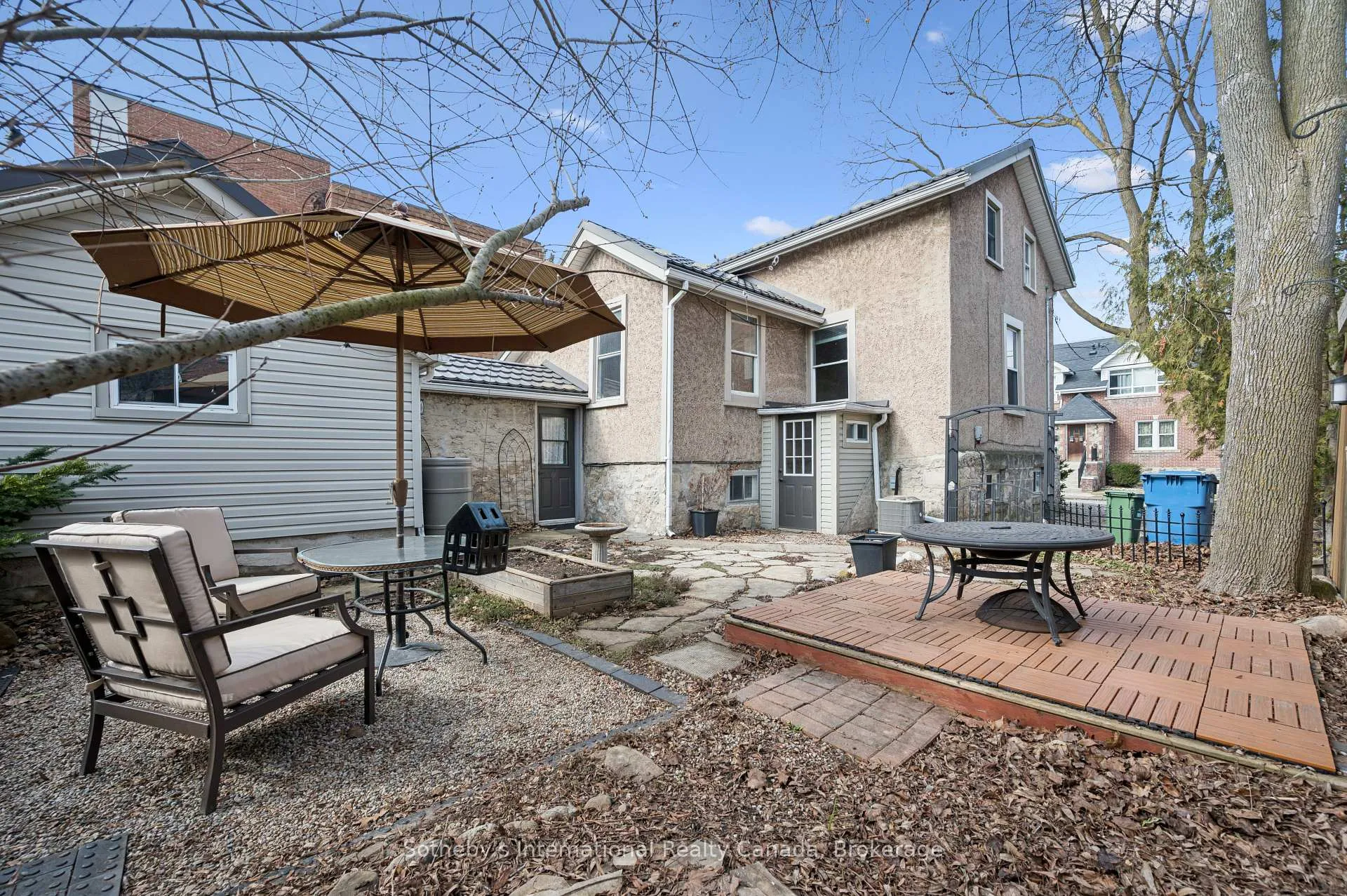 Photo 38 of 10 James Street W, Guelph, Dovercliffe Park/Old University — HOMEH