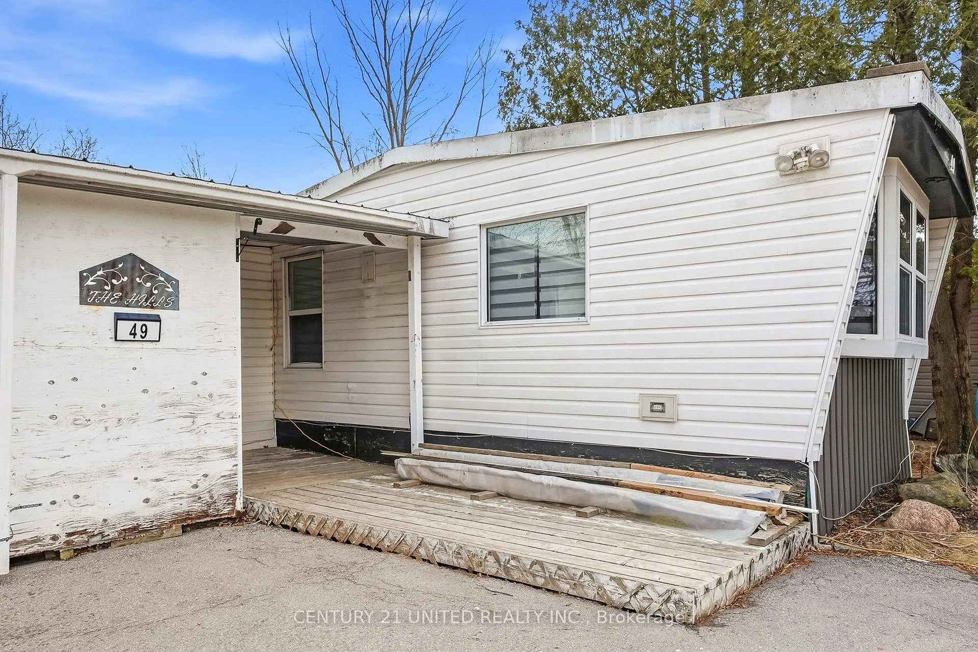 Photo 4 of 49 Hillview Drive, Hamilton Township, Rural Hamilton — HOMEH