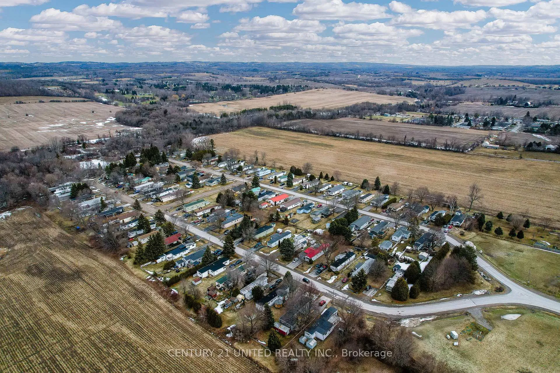 Photo 15 of 49 Hillview Drive, Hamilton Township, Rural Hamilton — HOMEH