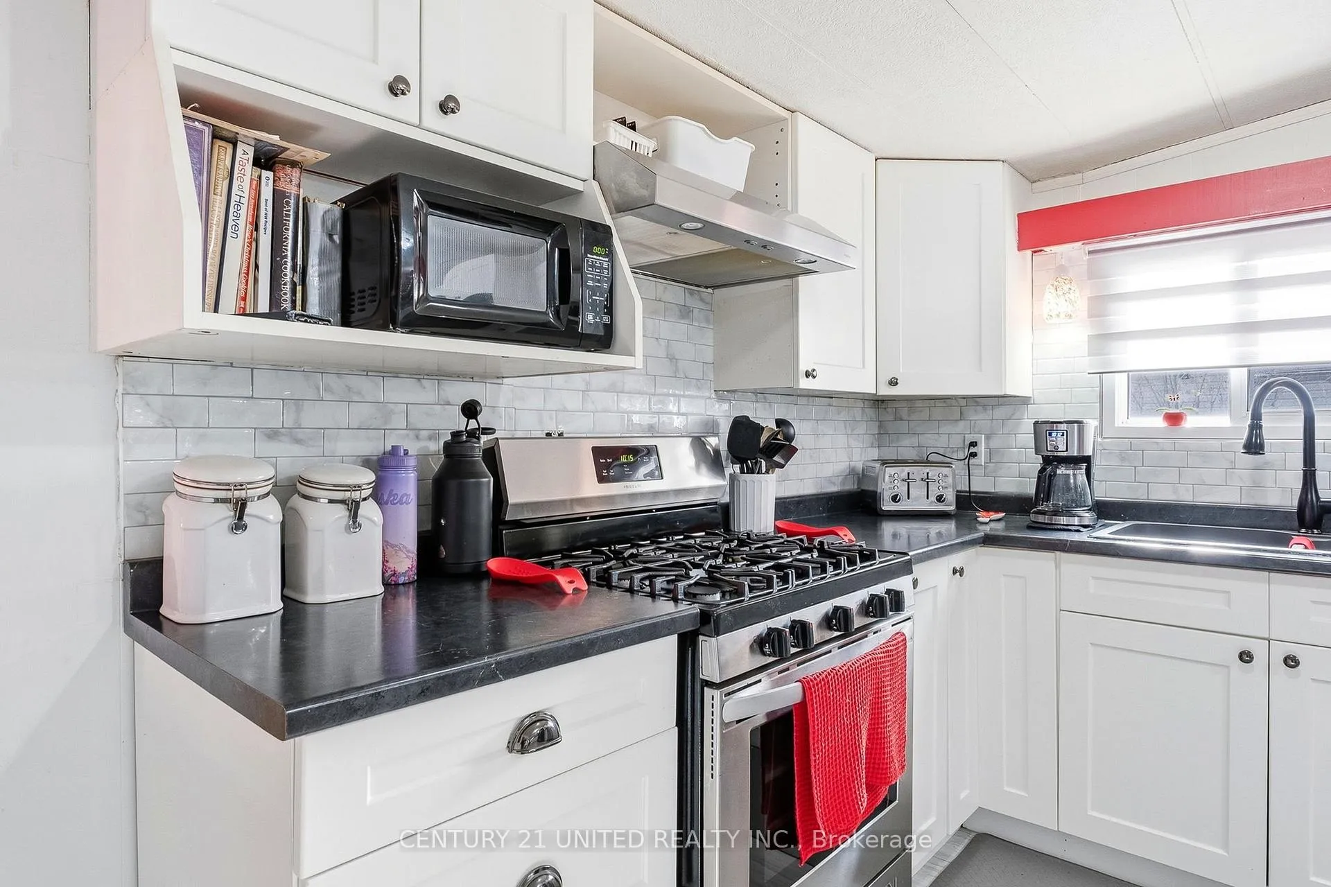 Photo 22 of 49 Hillview Drive, Hamilton Township, Rural Hamilton — HOMEH