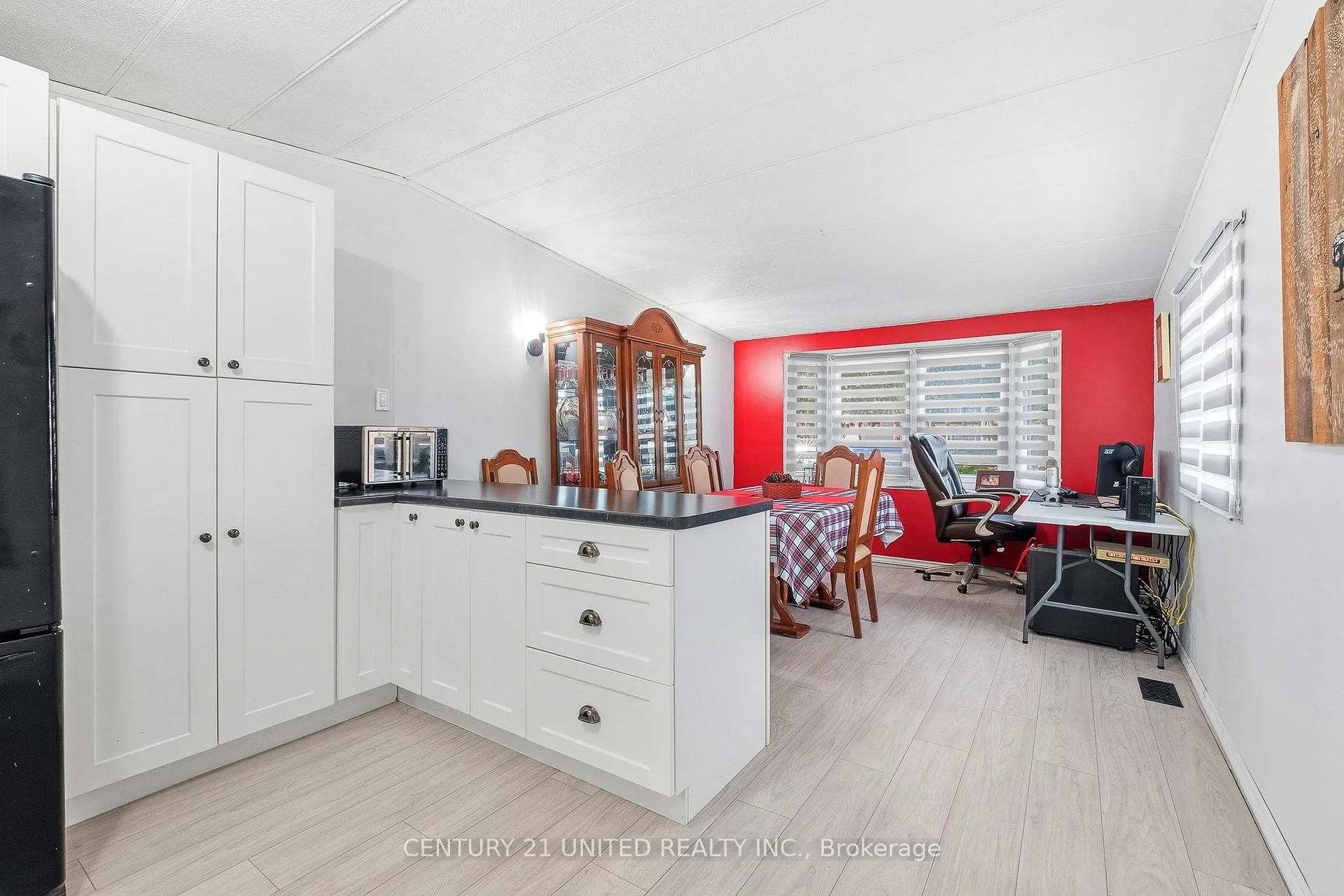 Photo 23 of 49 Hillview Drive, Hamilton Township, Rural Hamilton — HOMEH