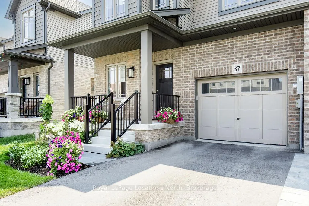 Photo 2 of 37 Shipley Avenue, Collingwood — HOMEH