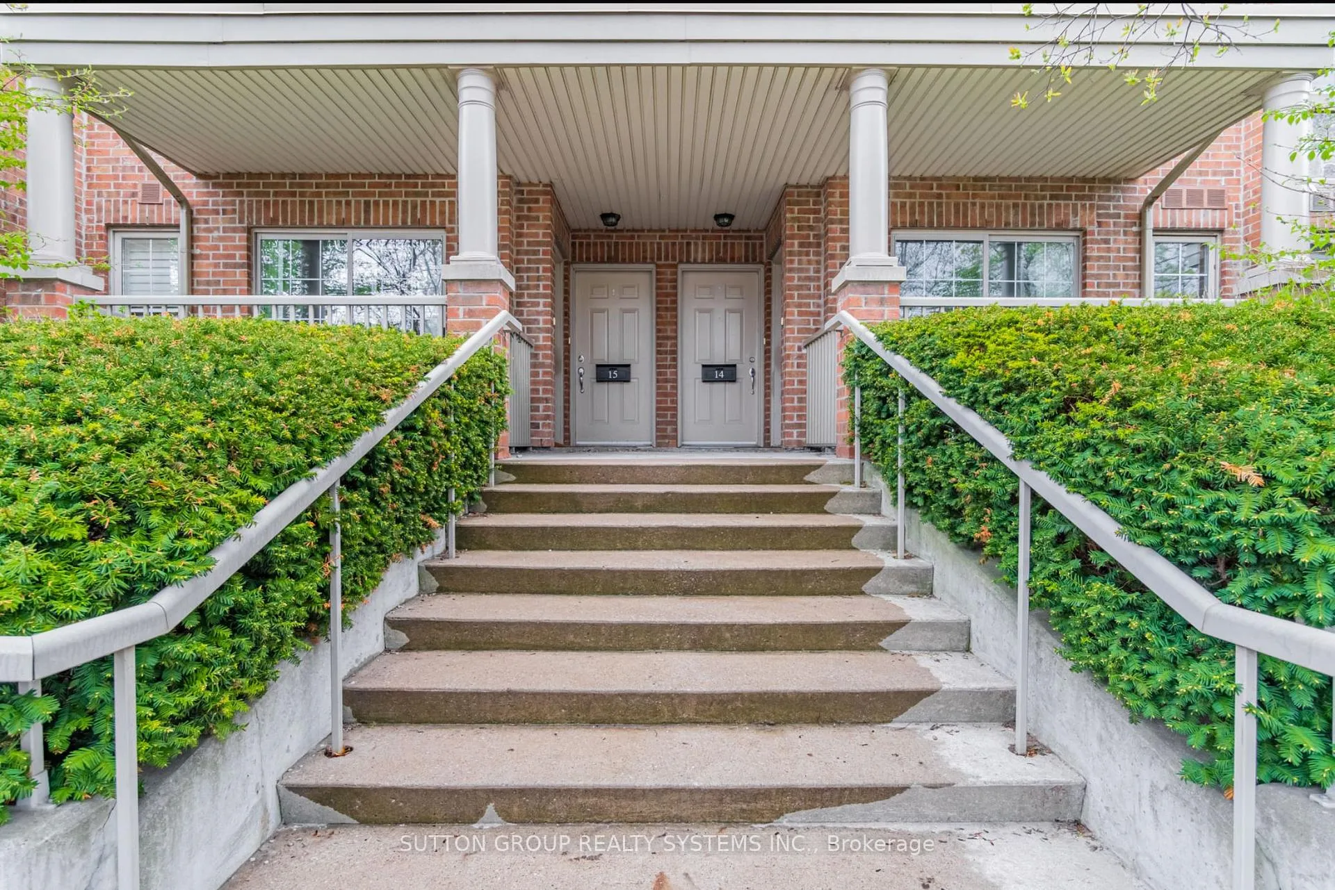 Photo 2 of Unit TH 13, 93 The Queensway Avenue, Toronto, High Park-Swansea — HOMEH