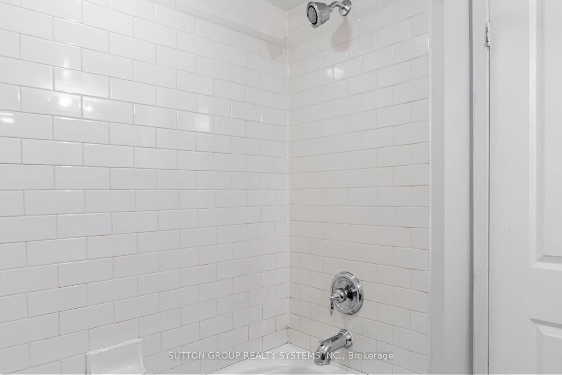 Photo 20 of Unit TH 13, 93 The Queensway Avenue, Toronto, High Park-Swansea — HOMEH