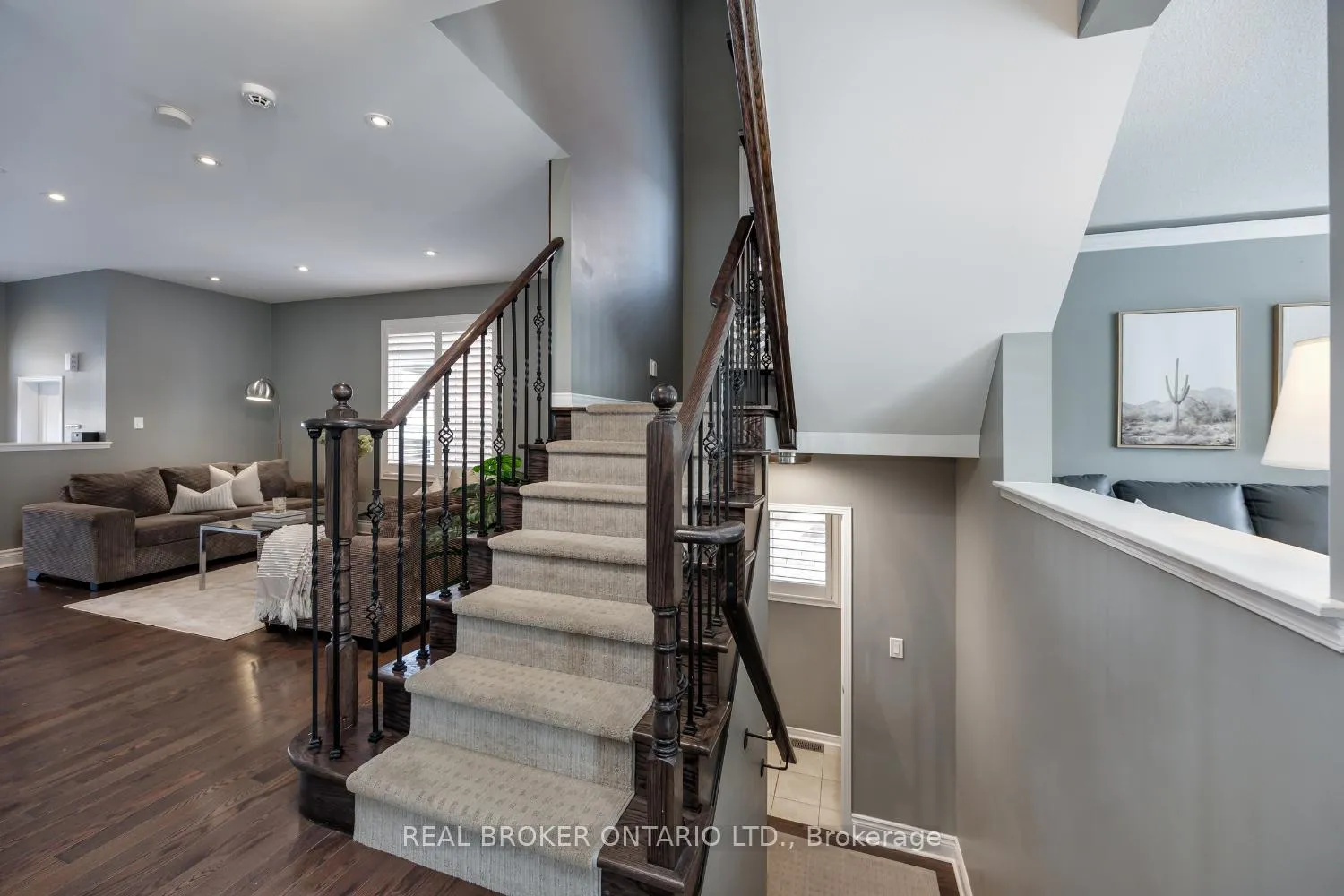Photo 18 of 39 Harvey Jones Avenue, Clarington, Bowmanville — HOMEH