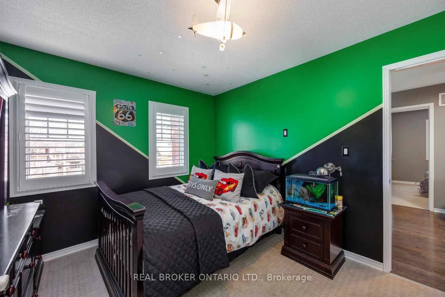 Photo 28 of 39 Harvey Jones Avenue, Clarington, Bowmanville — HOMEH