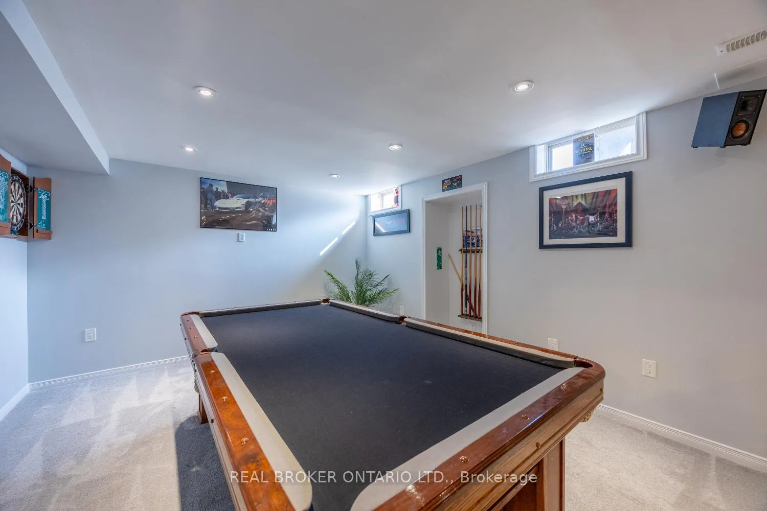 Photo 34 of 39 Harvey Jones Avenue, Clarington, Bowmanville — HOMEH