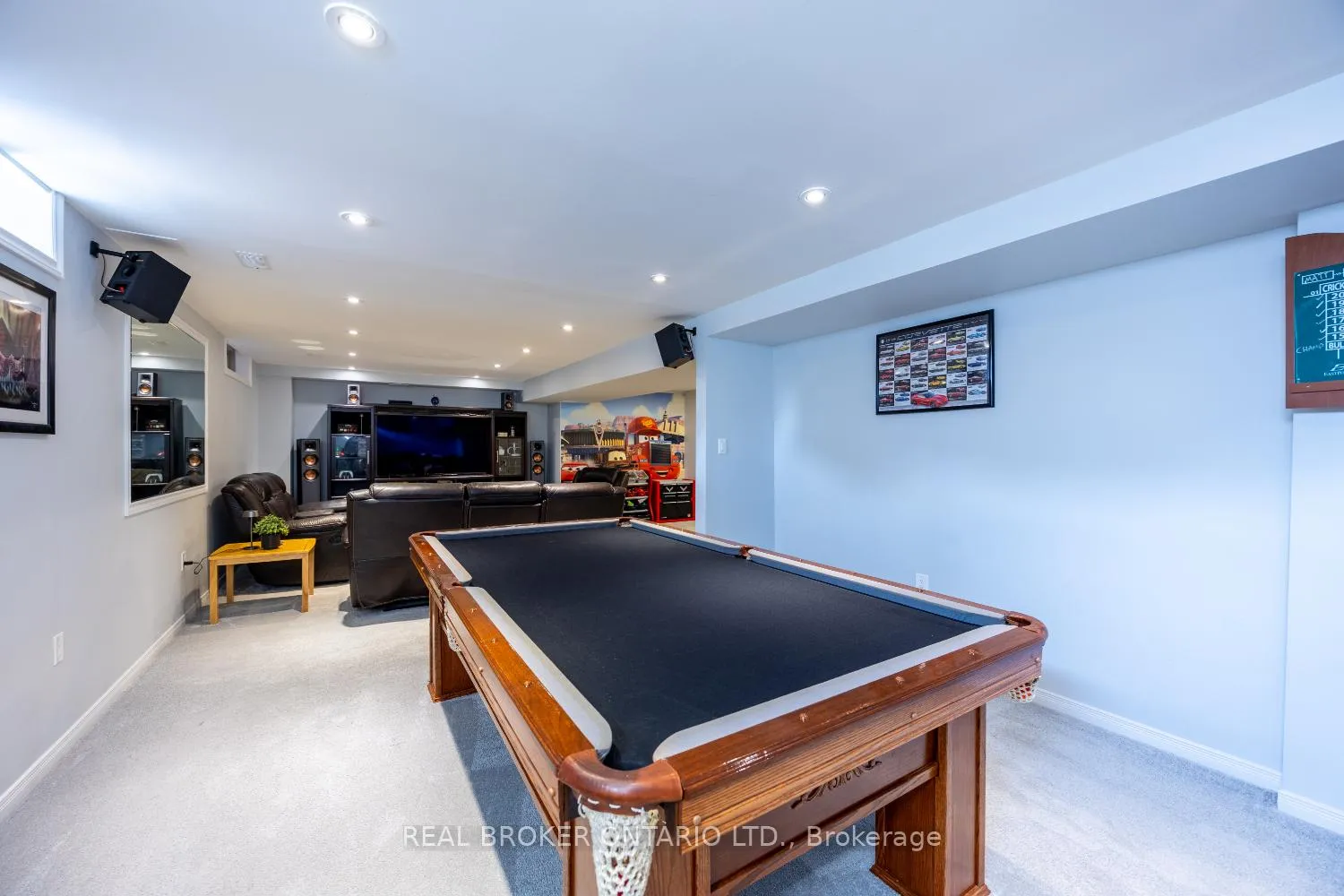 Photo 35 of 39 Harvey Jones Avenue, Clarington, Bowmanville — HOMEH