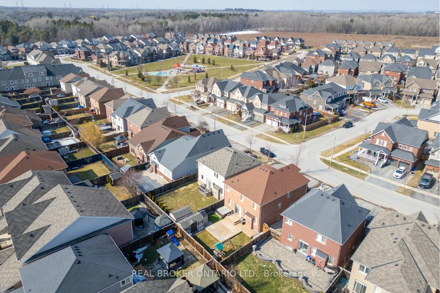Photo 39 of 39 Harvey Jones Avenue, Clarington, Bowmanville — HOMEH