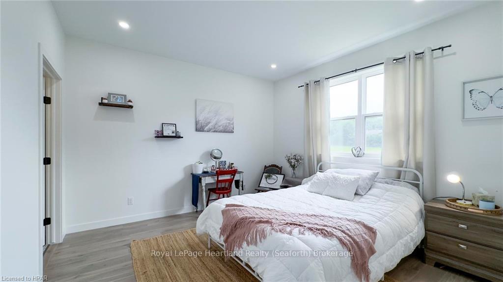 Photo 19 of 24 Silver Creek Road, Huron East, Seaforth — HOMEH