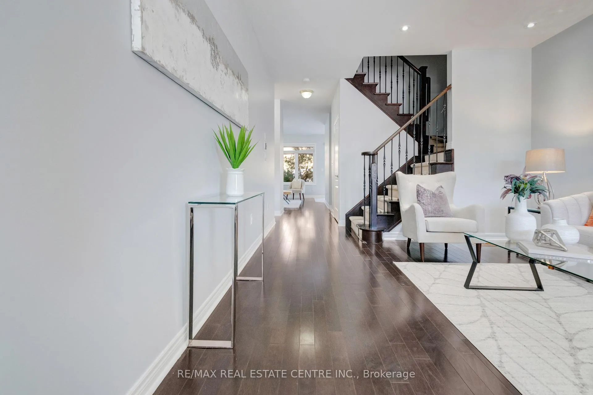 Photo 7 of 49 Wardsville Drive, Brampton, Bram West — HOMEH
