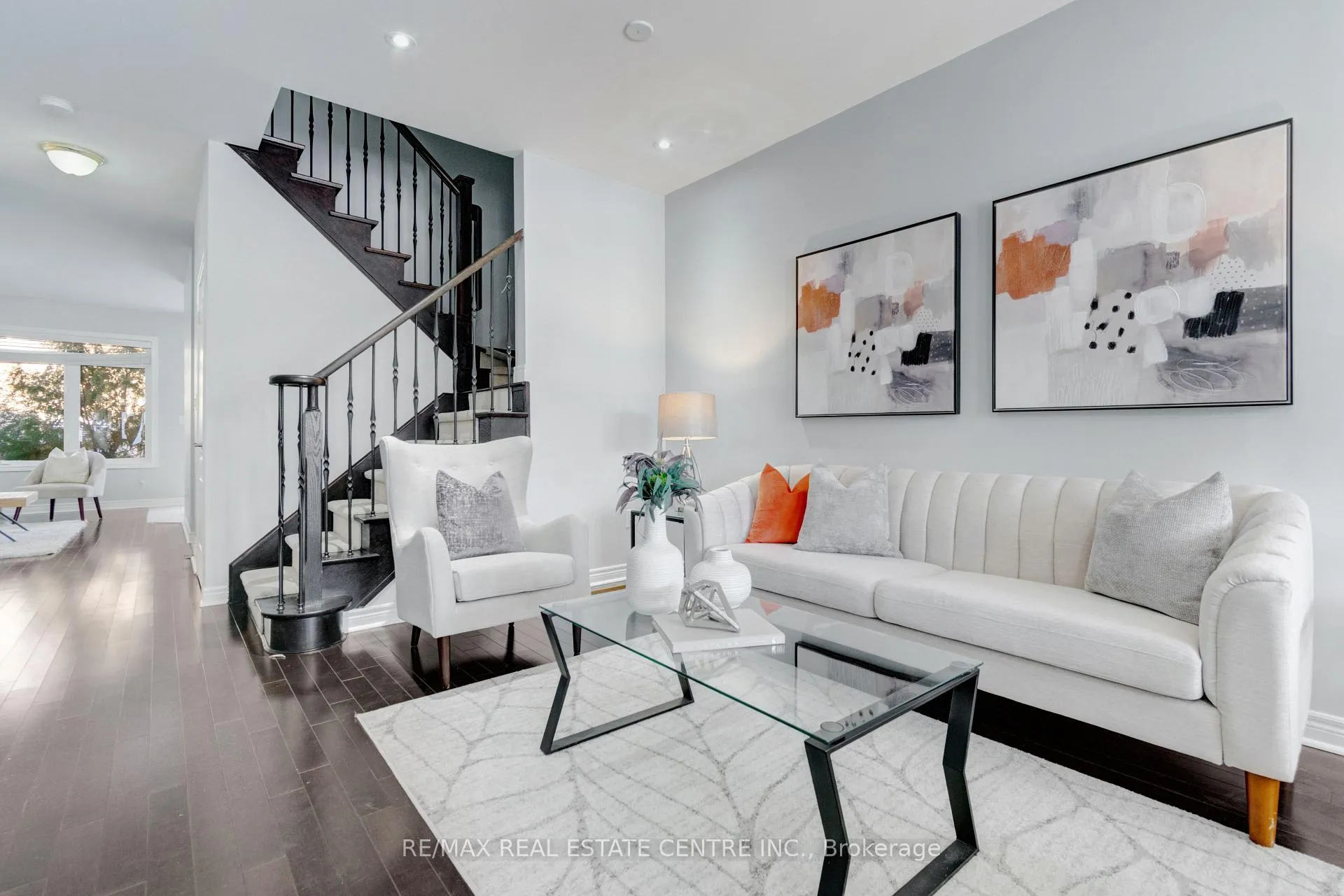 Photo 10 of 49 Wardsville Drive, Brampton, Bram West — HOMEH