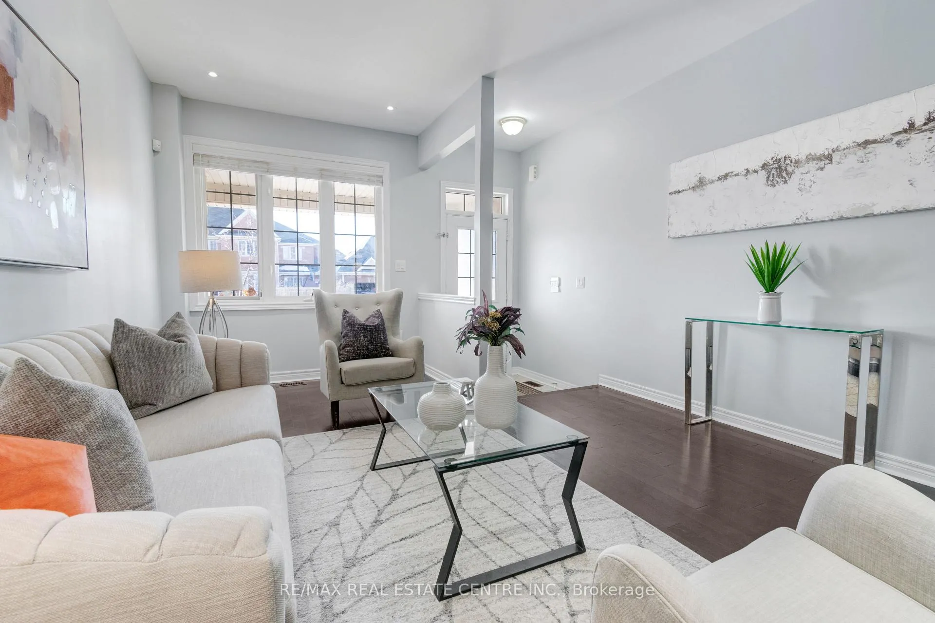 Photo 12 of 49 Wardsville Drive, Brampton, Bram West — HOMEH