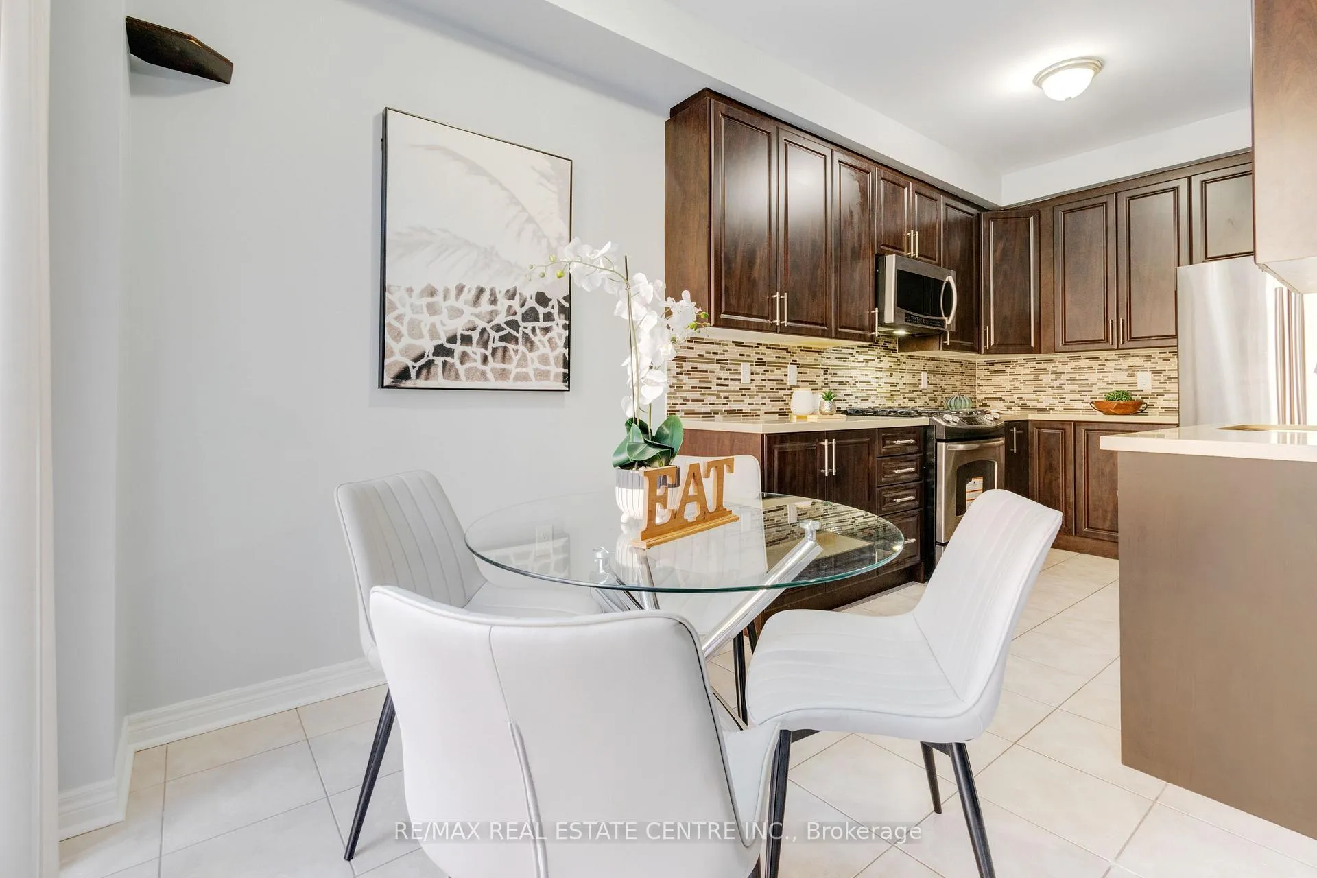 Photo 30 of 49 Wardsville Drive, Brampton, Bram West — HOMEH