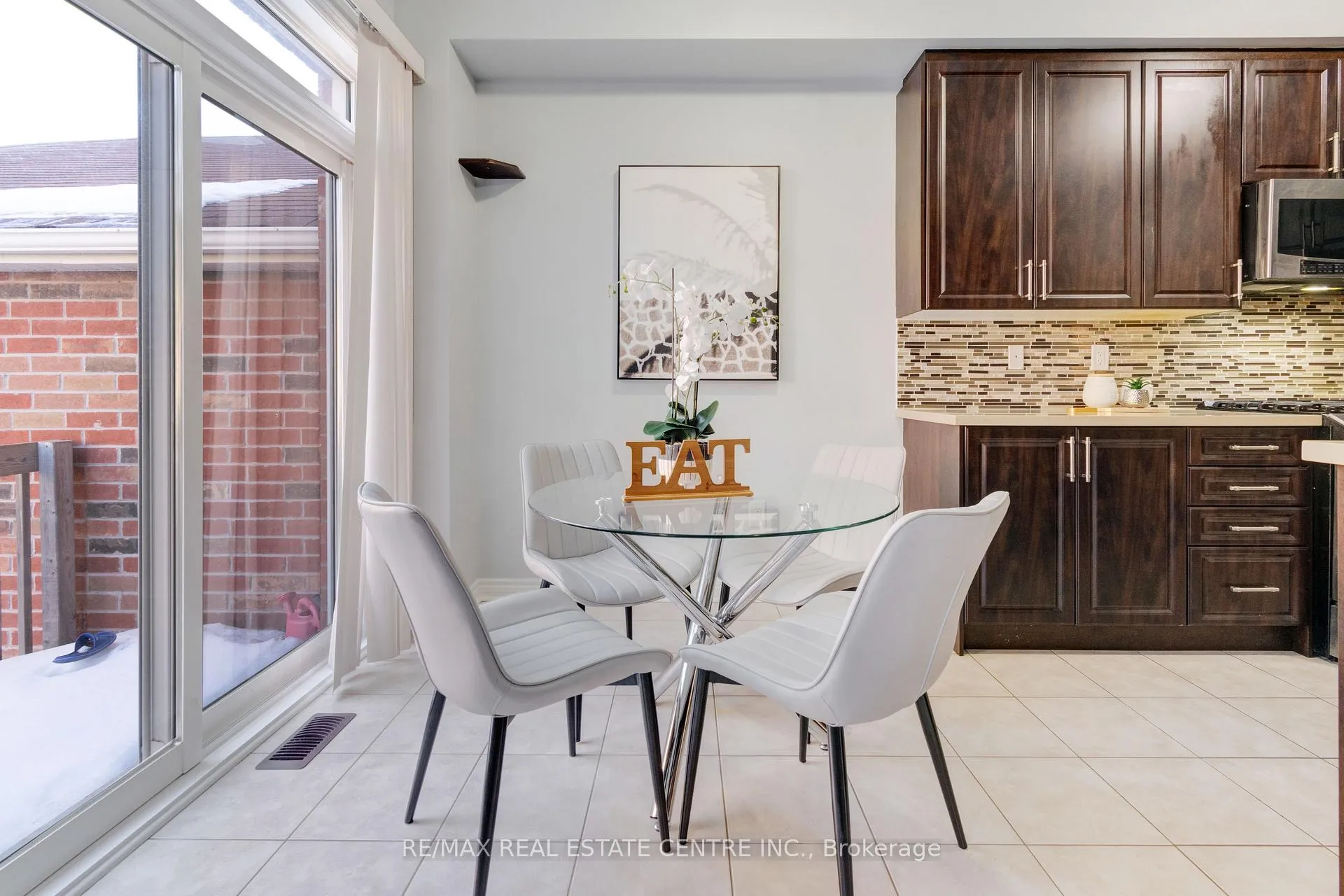 Photo 31 of 49 Wardsville Drive, Brampton, Bram West — HOMEH