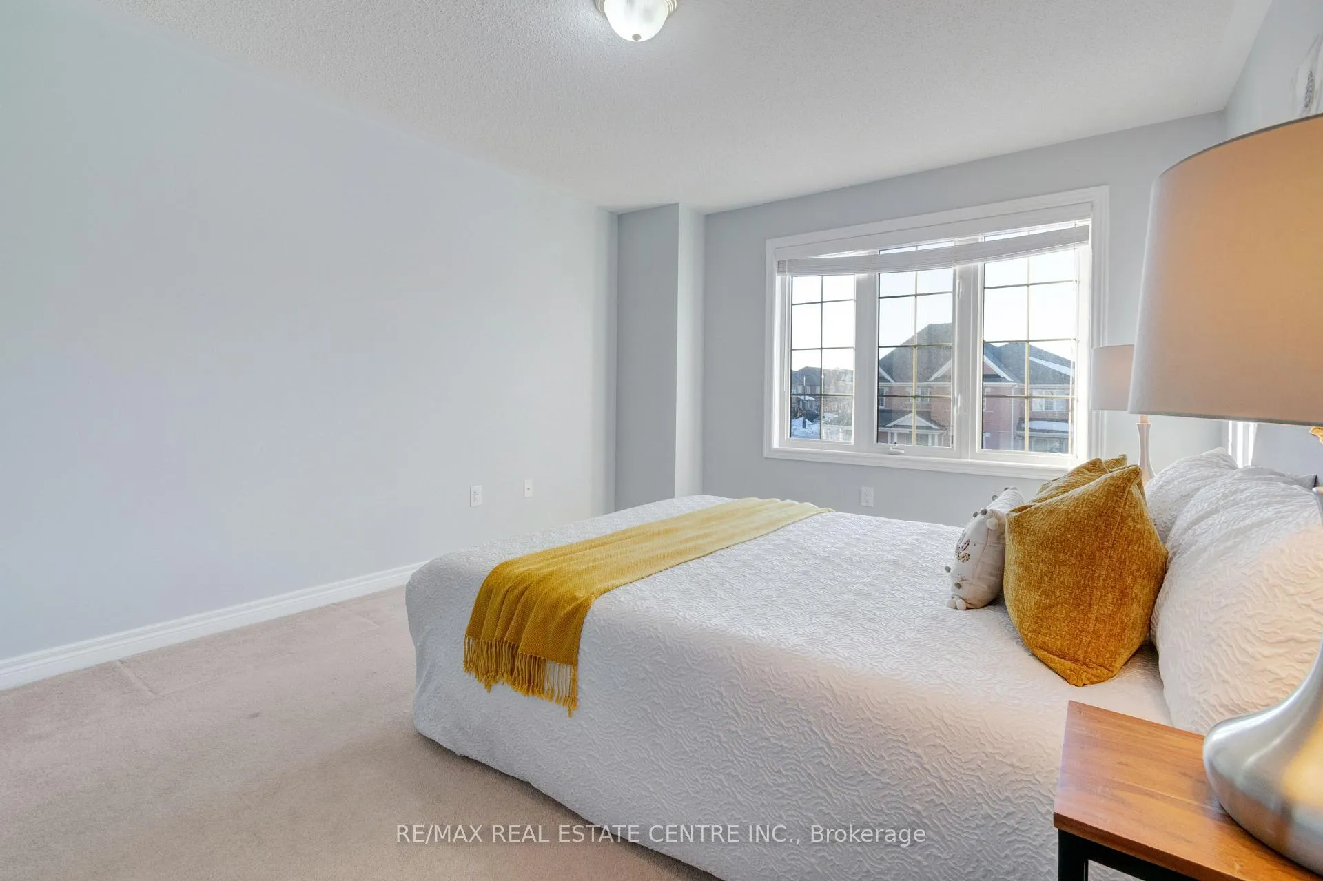 Photo 36 of 49 Wardsville Drive, Brampton, Bram West — HOMEH