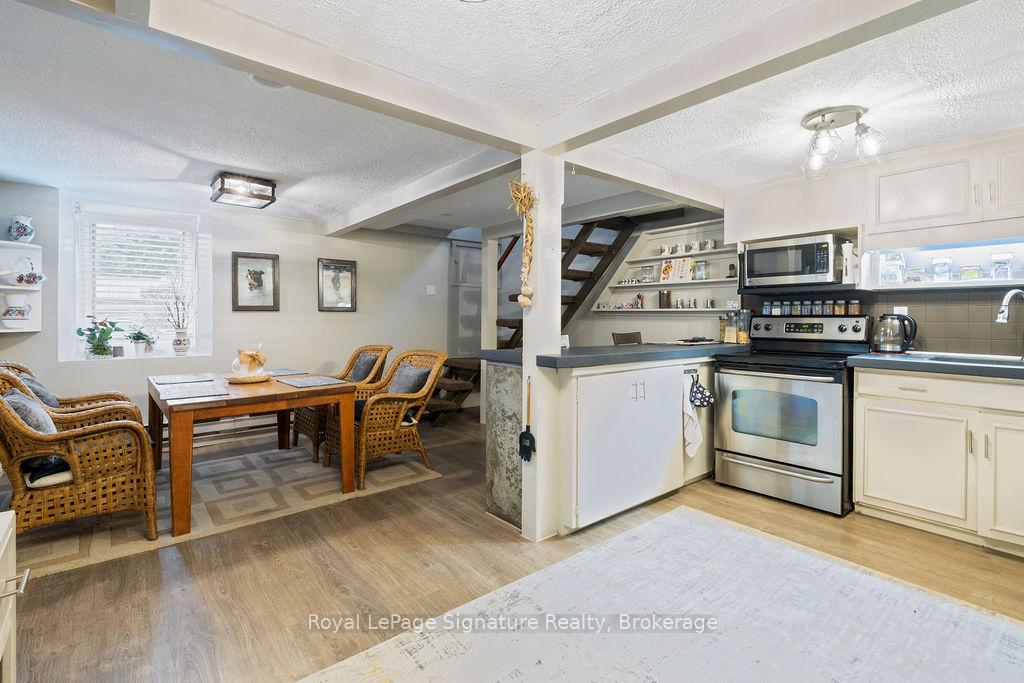 Photo 8 of 226079 Centreville Road, Meaford — HOMEH