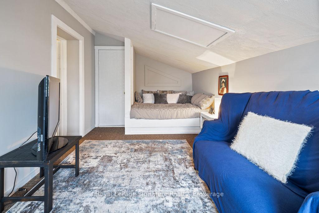 Photo 20 of 226079 Centreville Road, Meaford — HOMEH