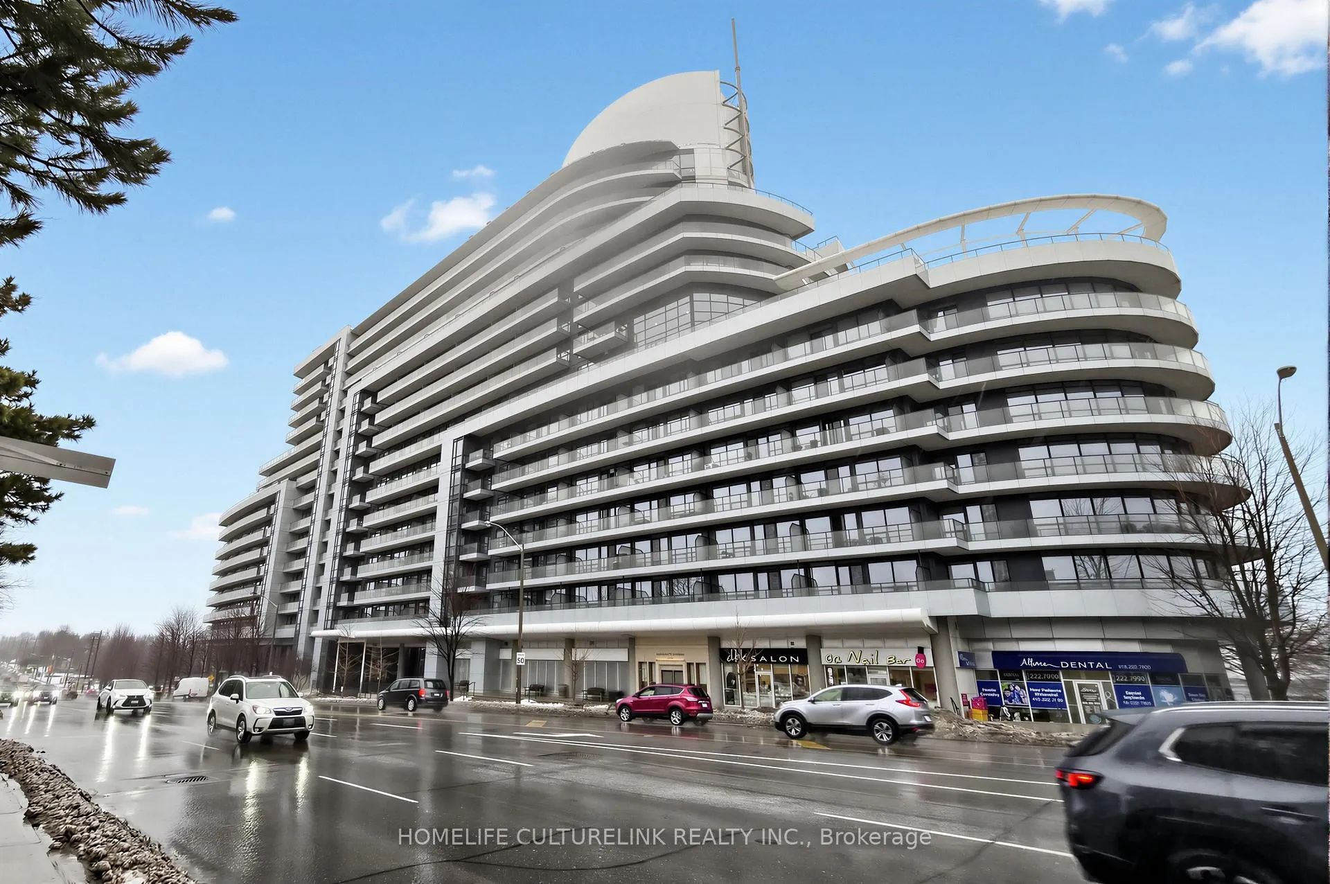 Front of Unit 1323, 2885 Bayview Avenue