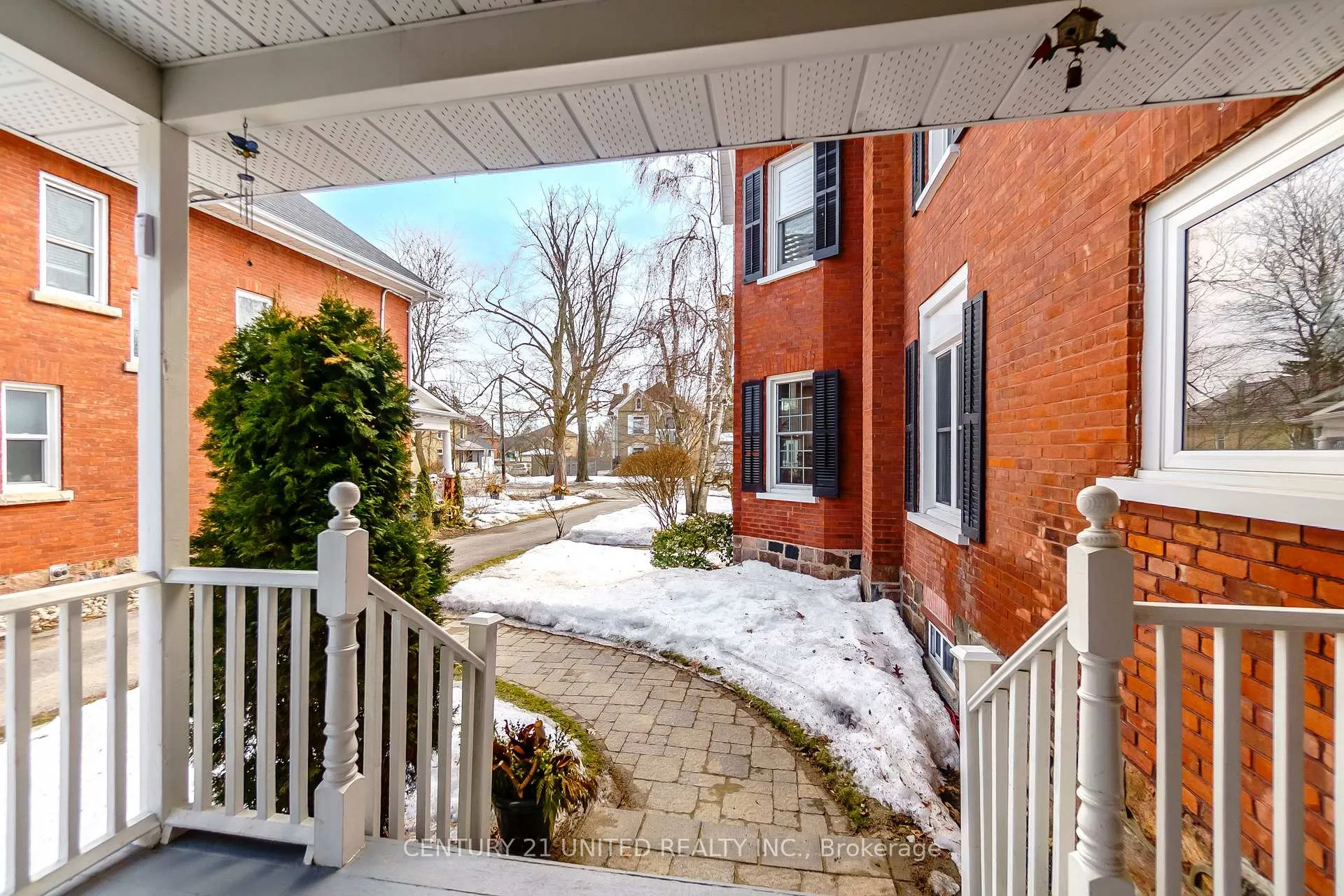 Photo 13 of 558 Gilmour Street, Peterborough, Town Ward 3 — HOMEH