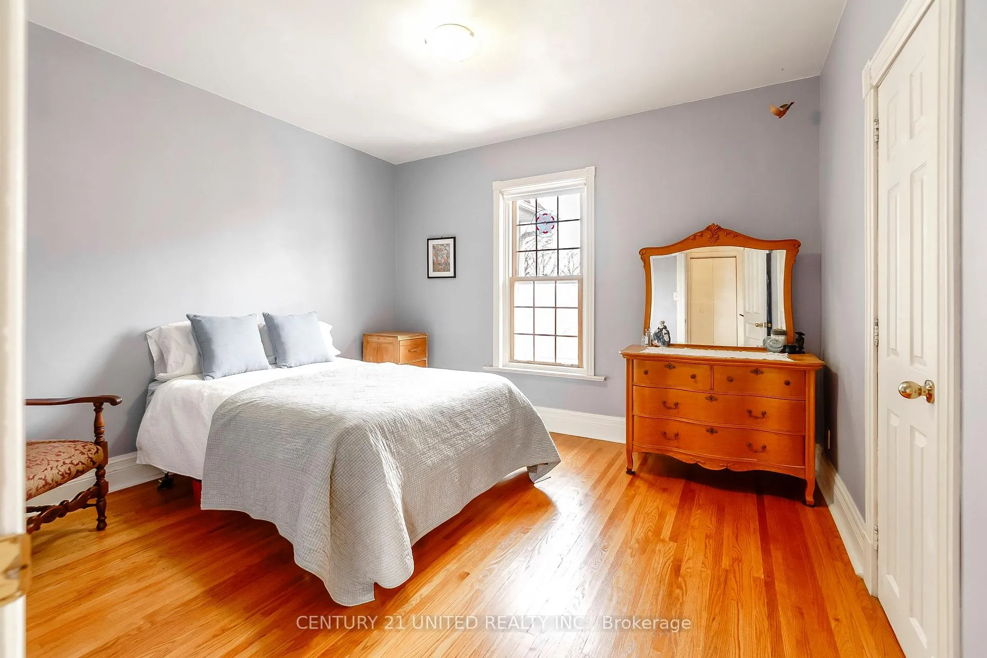 Photo 20 of 558 Gilmour Street, Peterborough, Town Ward 3 — HOMEH