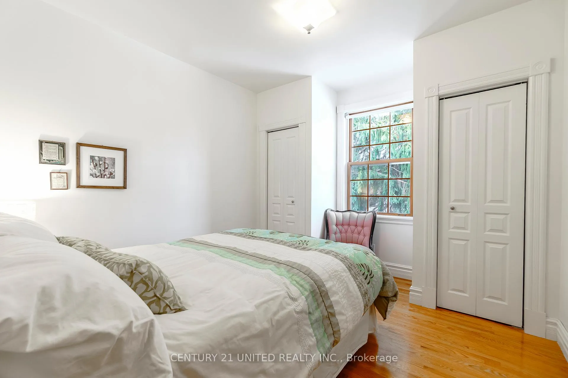 Photo 21 of 558 Gilmour Street, Peterborough, Town Ward 3 — HOMEH