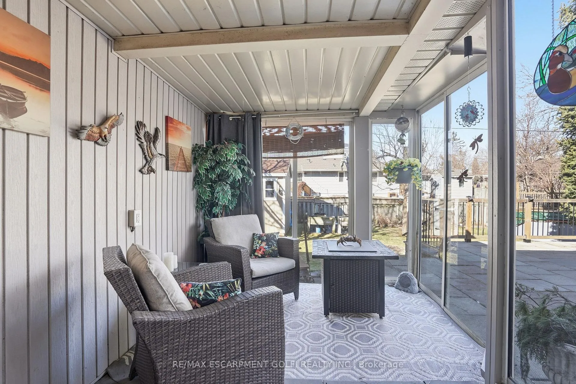 Photo 26 of 4108 Barry Drive, Lincoln, Beamsville — HOMEH