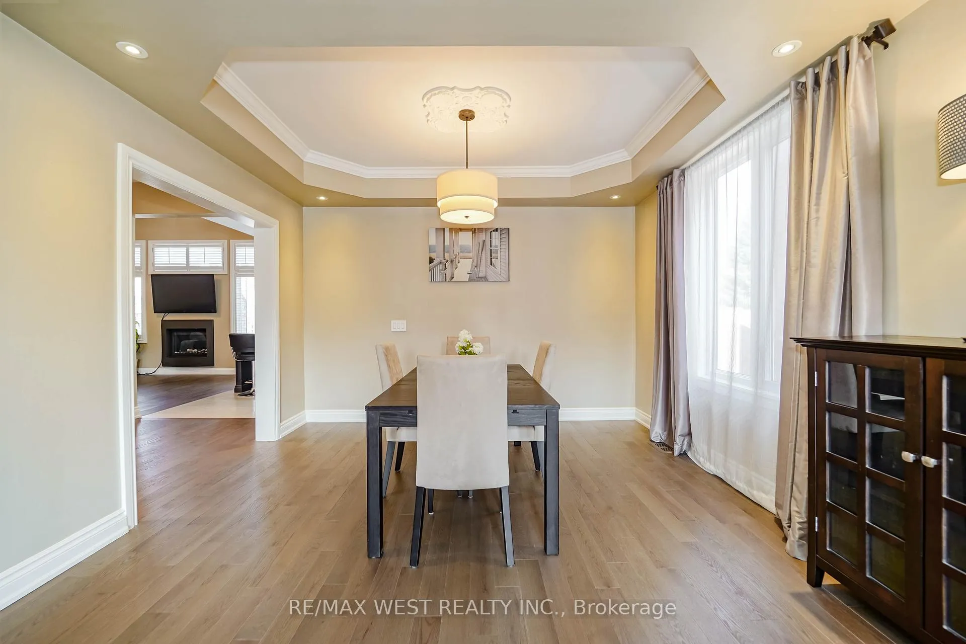 Photo 5 of 181 Thicket Crescent, Pickering, Highbush — HOMEH
