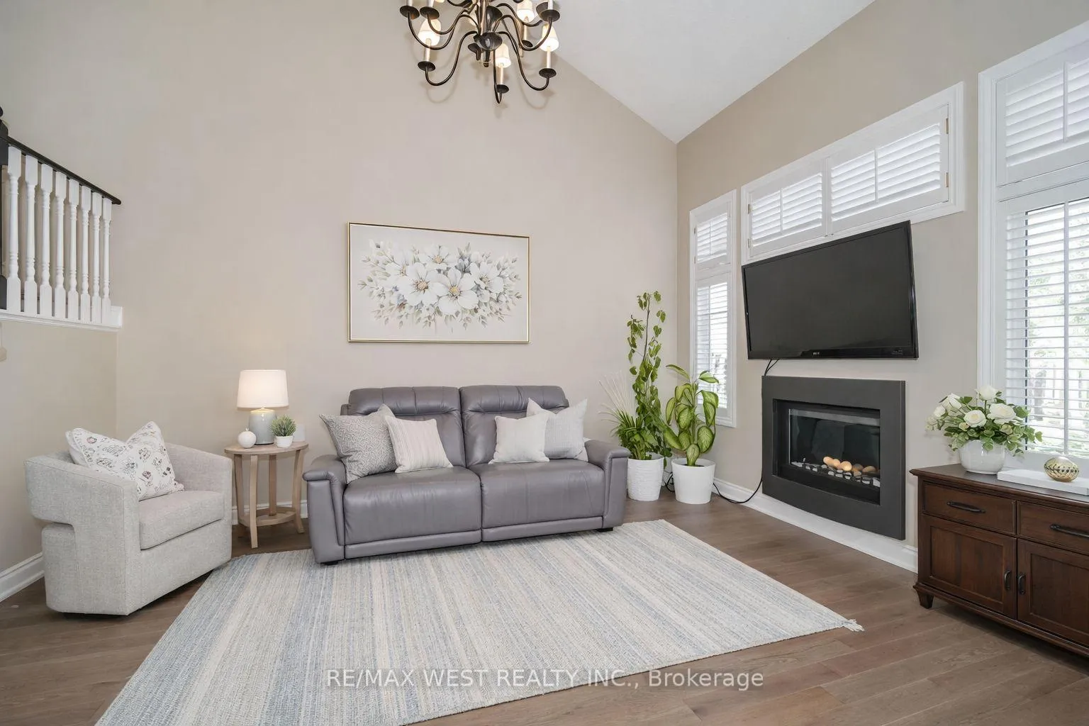 Photo 9 of 181 Thicket Crescent, Pickering, Highbush — HOMEH