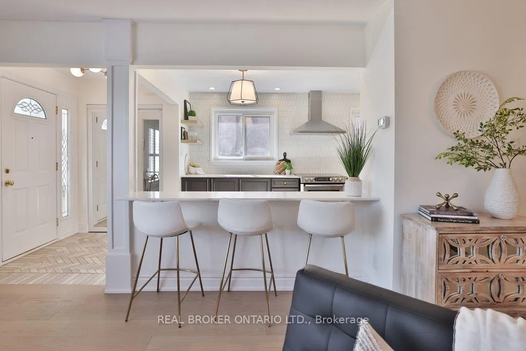 Photo 6 of 273 Oriole Court, Milton, Old Milton — HOMEH