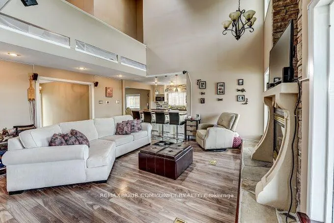 Photo 10 of 1226 River Road W, Wasaga Beach — HOMEH