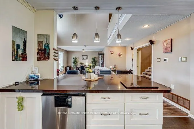 Photo 14 of 1226 River Road W, Wasaga Beach — HOMEH
