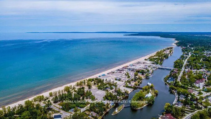 Photo 37 of 1226 River Road W, Wasaga Beach — HOMEH